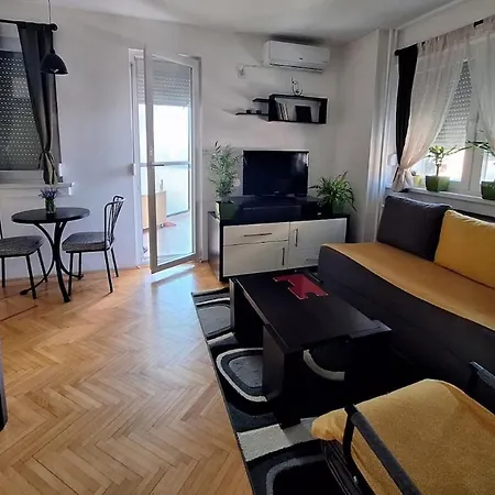 Apartment Cosy Dream Skopje